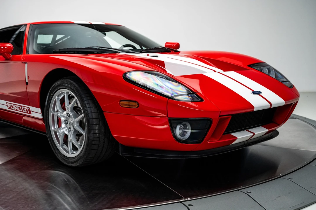 2005 Ford GT 1st Gen - Image 11 of 31