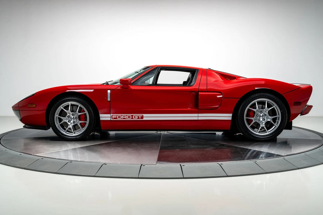 2005 Ford GT 1st Gen - Image 22 of 31