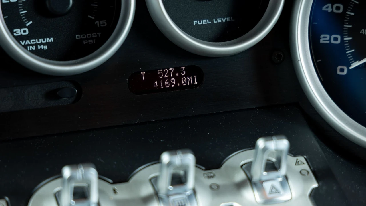 2005 Ford GT 1st Gen - Image 11 of 31