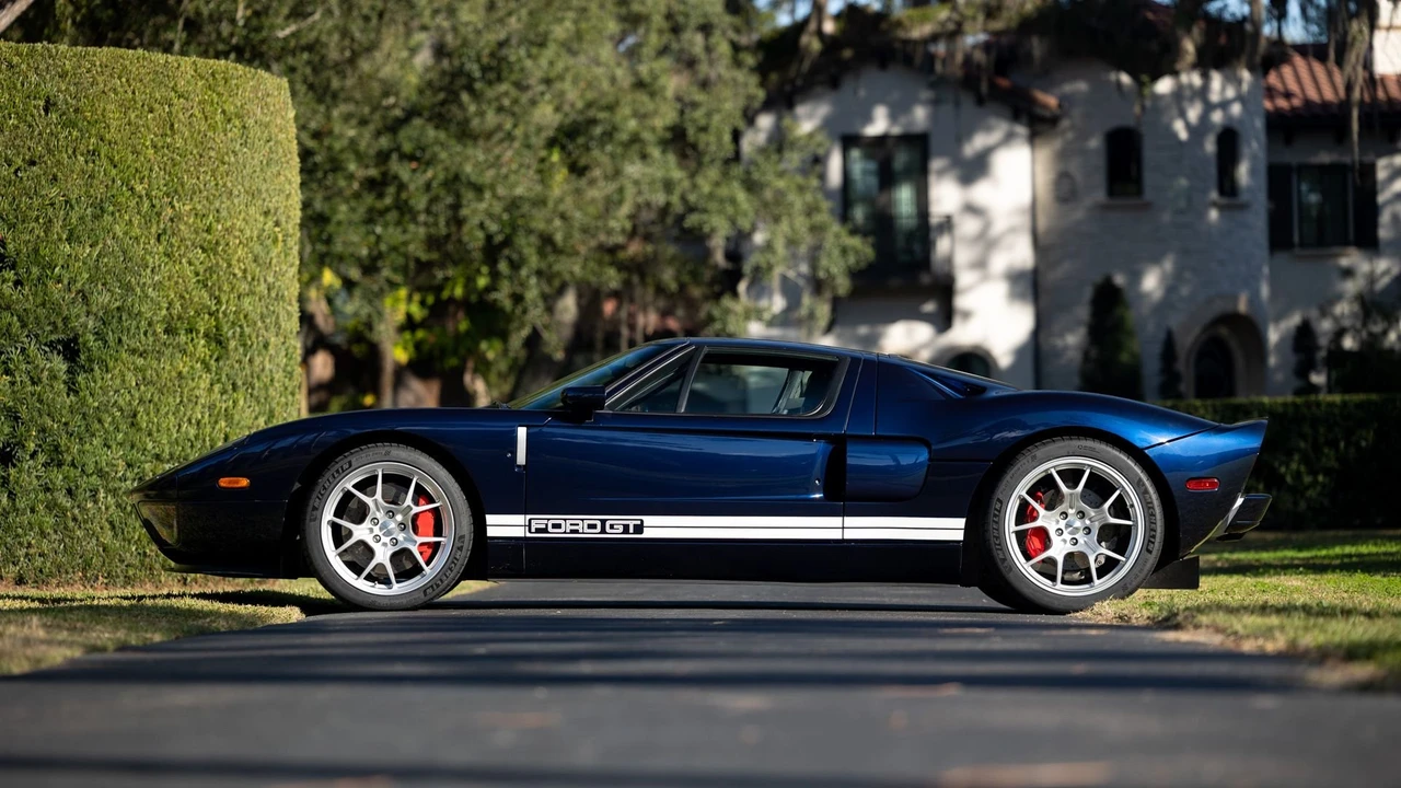2005 Ford GT 1st Gen - Image 3 of 31