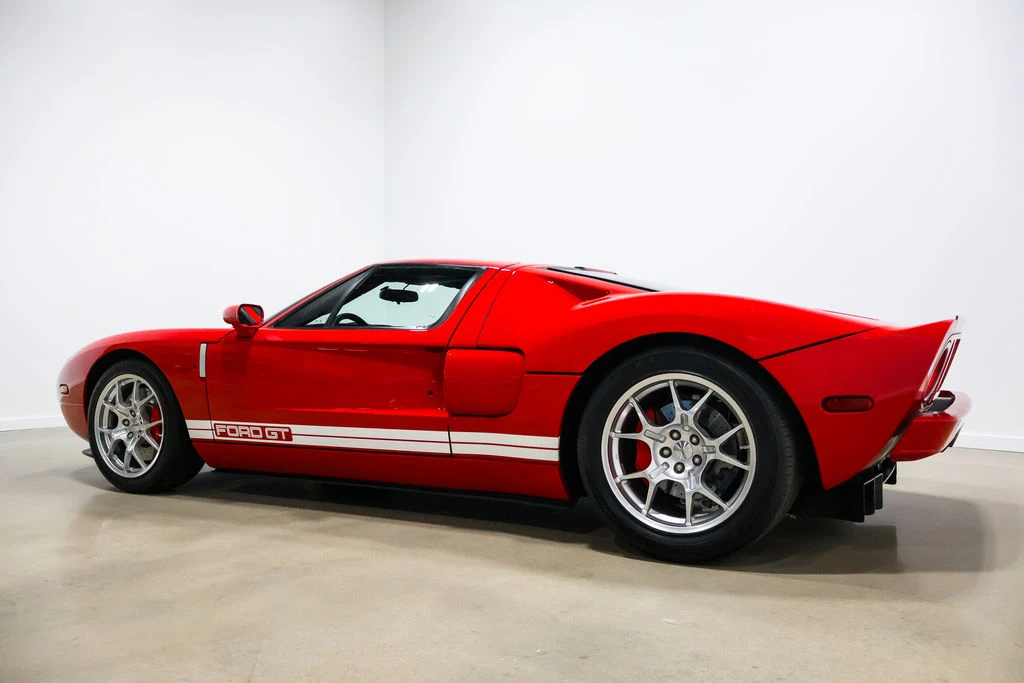 2005 Ford GT 1st Gen - Image 15 of 31