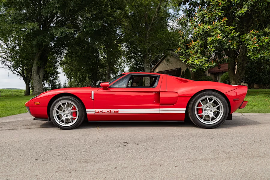 2005 Ford GT 1st Gen - Image 23 of 31