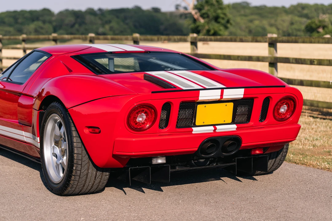 2005 Ford GT 1st Gen - Image 28 of 31