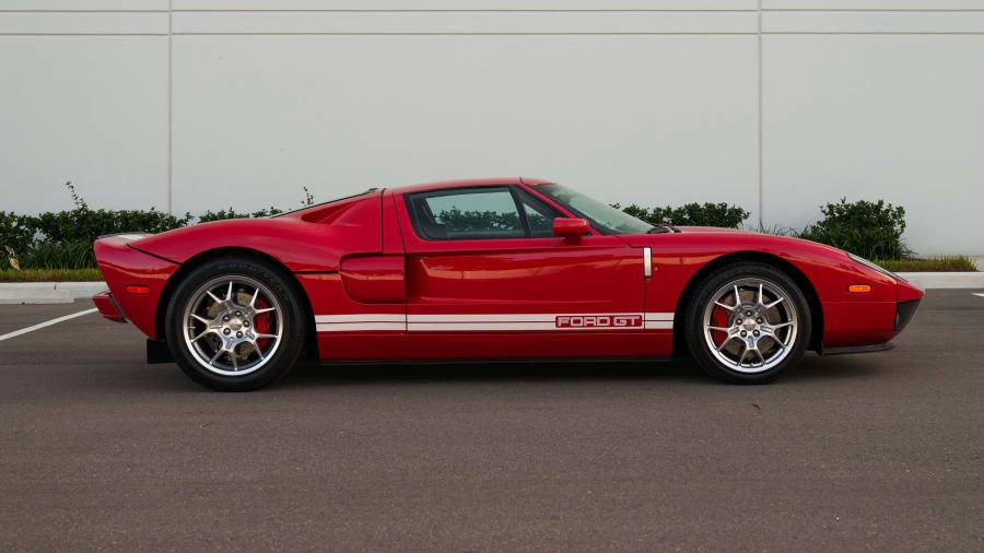2005 Ford GT 1st Gen - Image 2 of 31