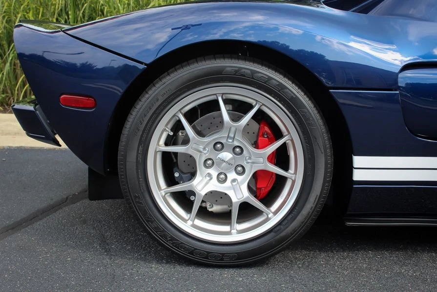 2005 Ford GT 1st Gen - Image 8 of 12
