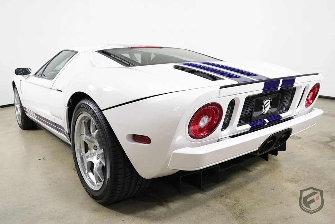 2005 Ford GT 1st Gen - Image 8 of 12