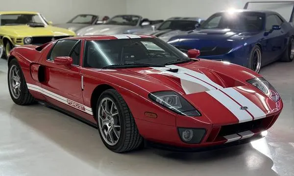 2005 Ford GT