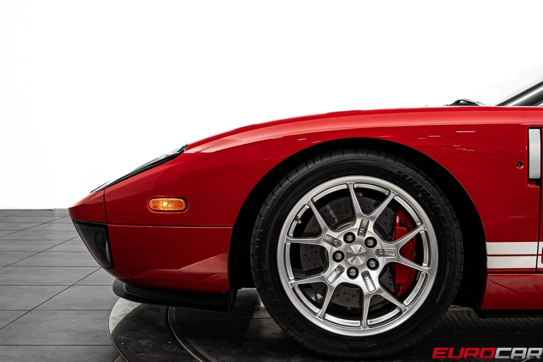 2005 Ford GT 1st Gen - Image 14 of 31