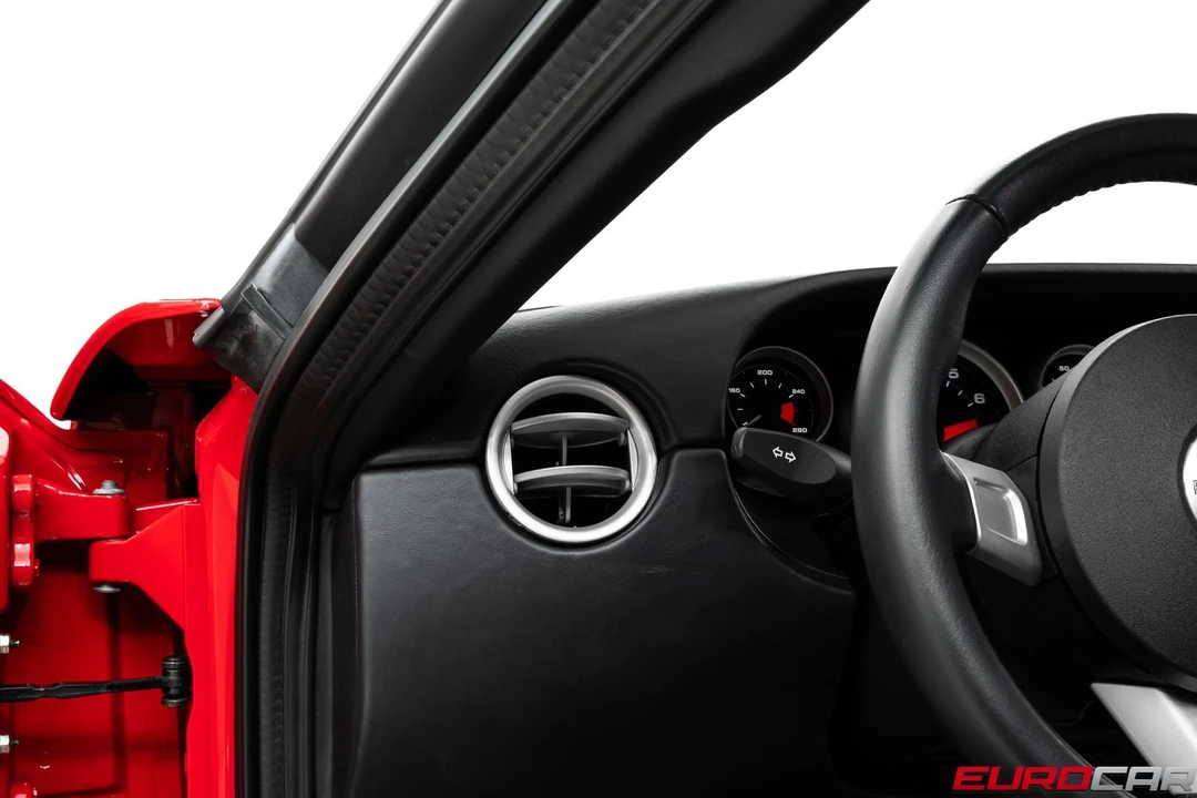 2005 Ford GT 1st Gen - Image 28 of 31