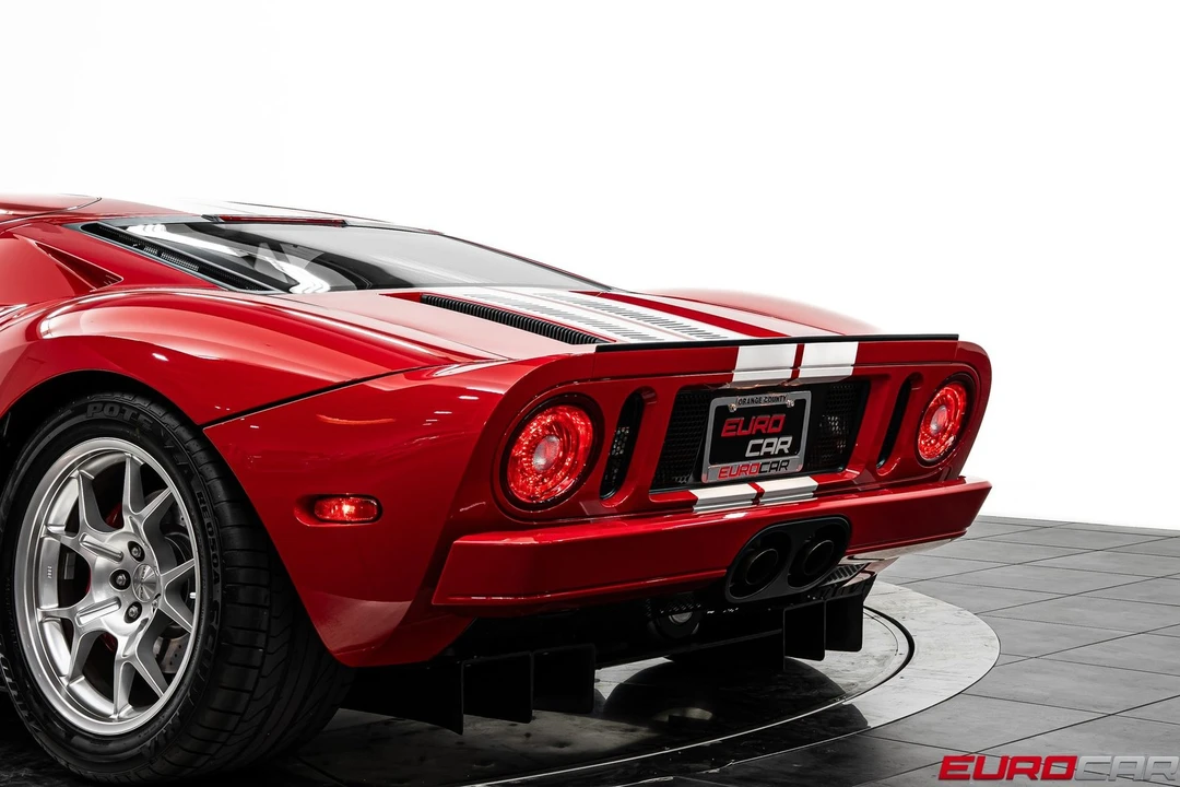 2005 Ford GT 1st Gen - Image 16 of 31