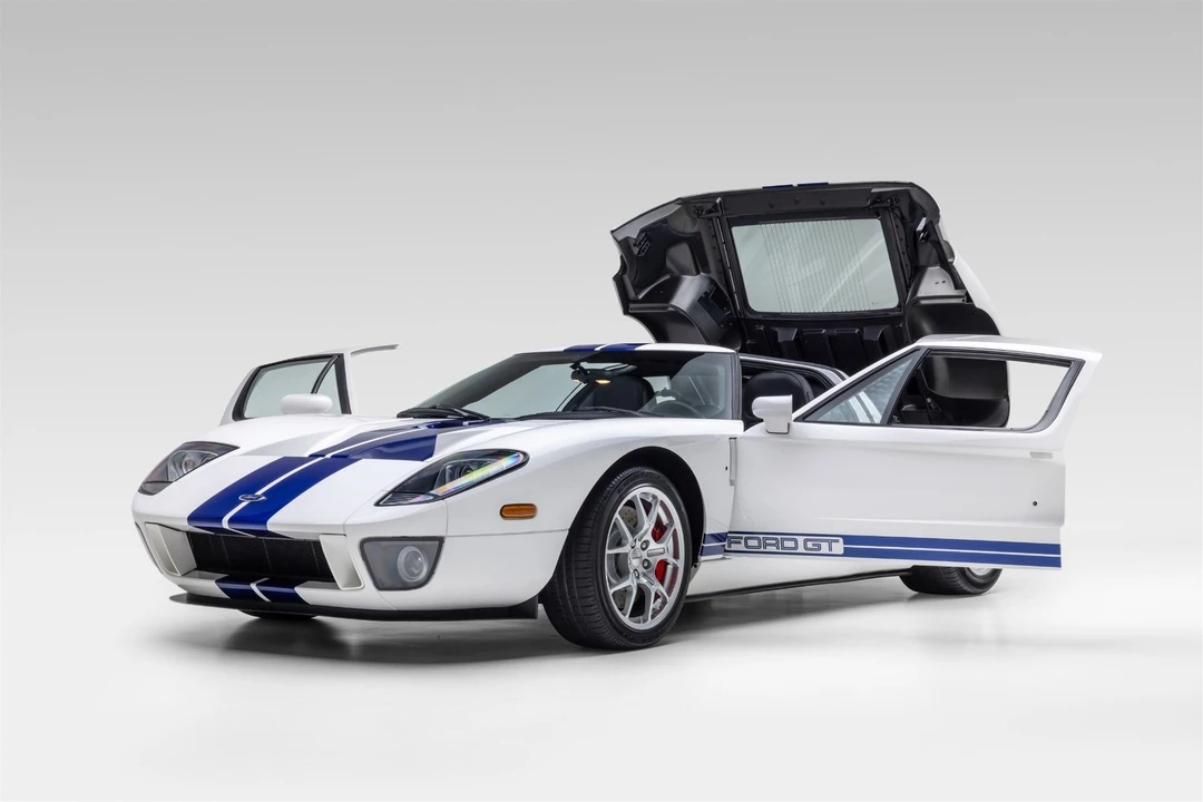 2005 Ford GT 1st Gen - Image 16 of 31