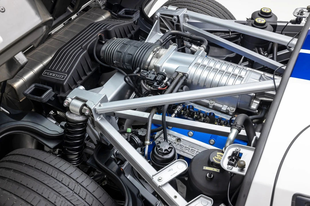 2005 Ford GT 1st Gen - Image 21 of 31