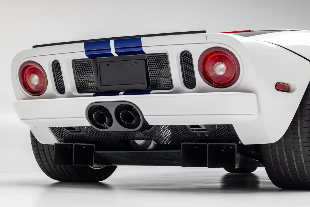 2005 Ford GT 1st Gen - Image 12 of 31