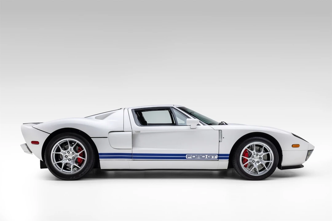 2005 Ford GT 1st Gen - Image 7 of 31