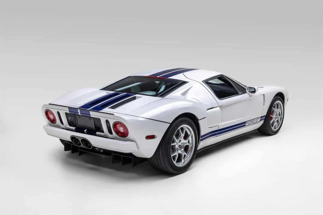 2005 Ford GT 1st Gen - Image 10 of 31
