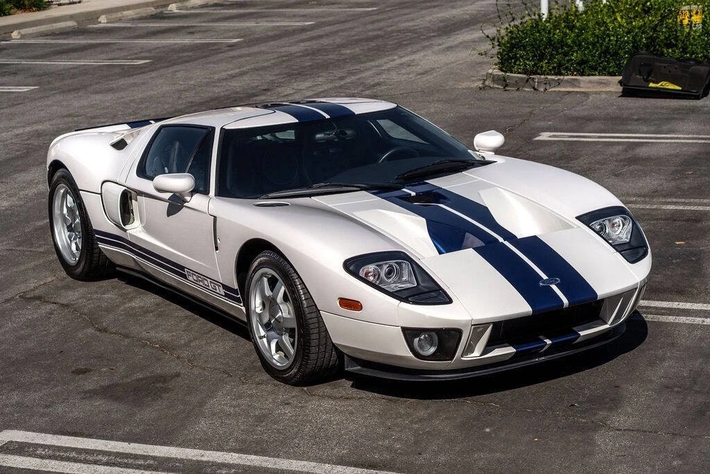 2005 Ford GT 1st Gen - Image 11 of 21