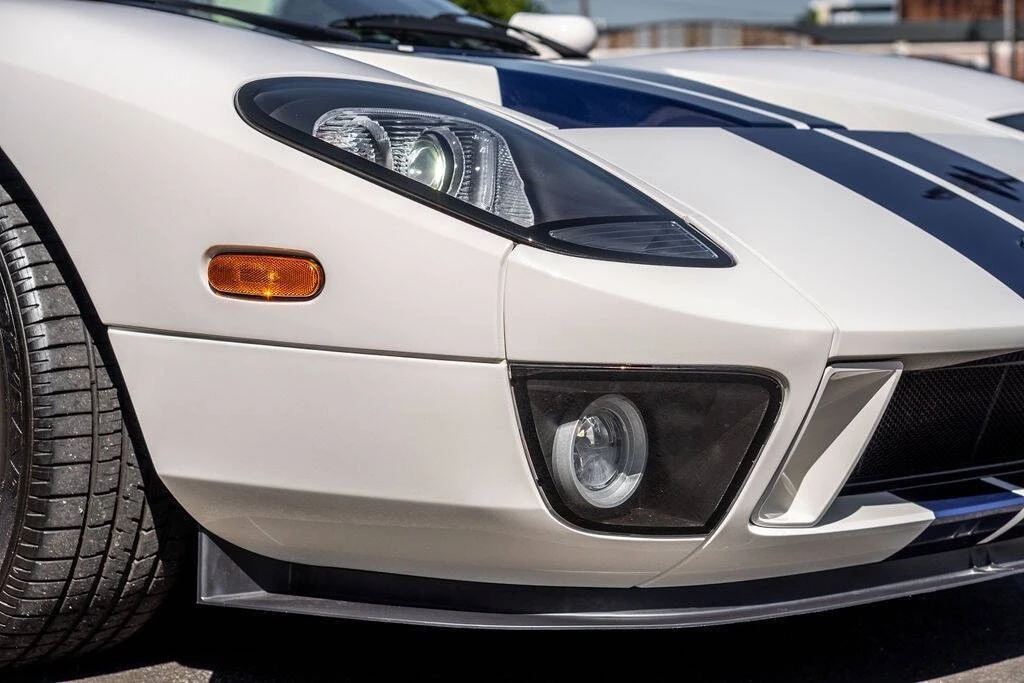 2005 Ford GT 1st Gen - Image 12 of 21