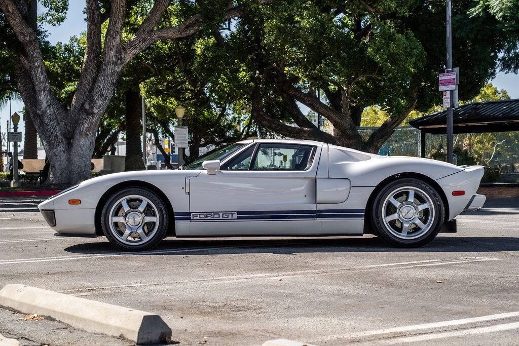 2005 Ford GT 1st Gen - Image 5 of 21