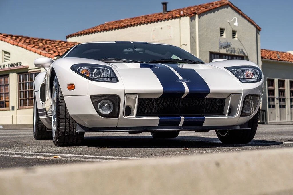 2005 Ford GT 1st Gen - Image 17 of 21