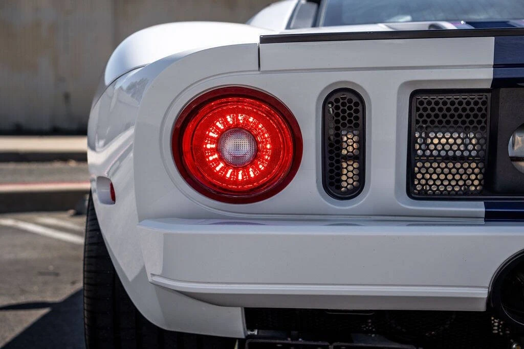 2005 Ford GT 1st Gen - Image 17 of 21