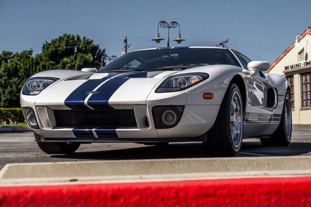 2005 Ford GT 1st Gen - Image 16 of 21