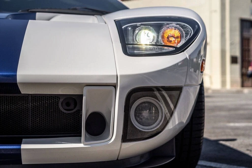 2005 Ford GT 1st Gen - Image 10 of 21