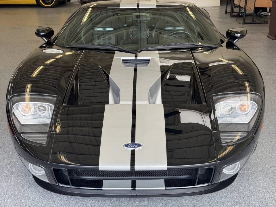 2005 Ford GT 1st Gen - Image 13 of 31