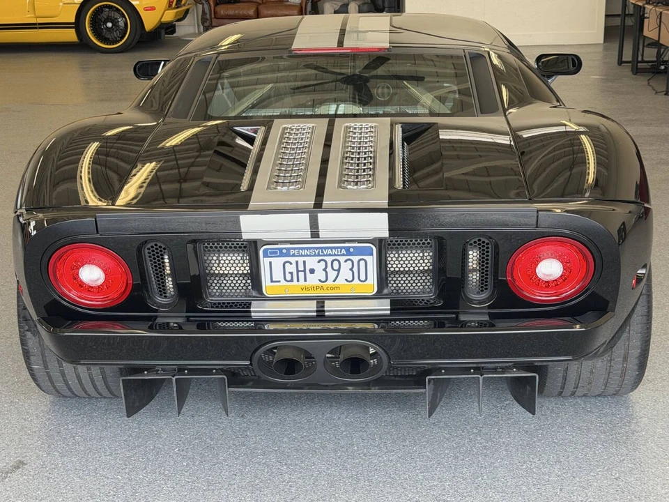 2005 Ford GT 1st Gen - Image 19 of 31