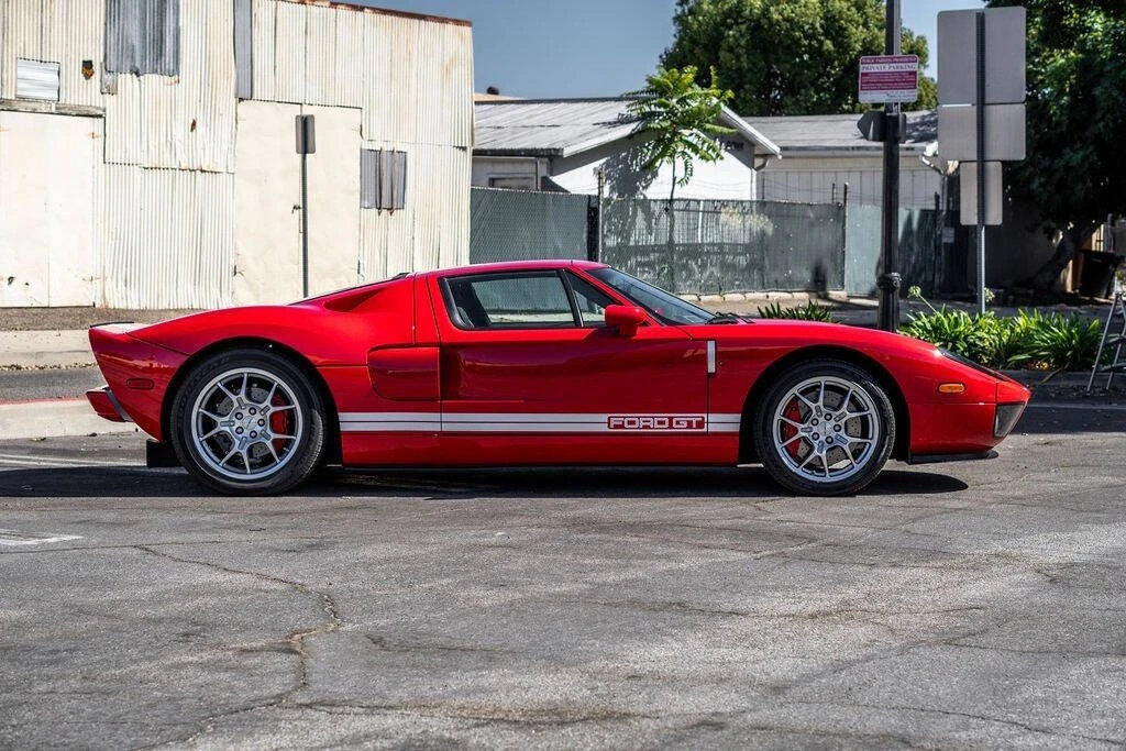2005 Ford GT 1st Gen - Image 8 of 21