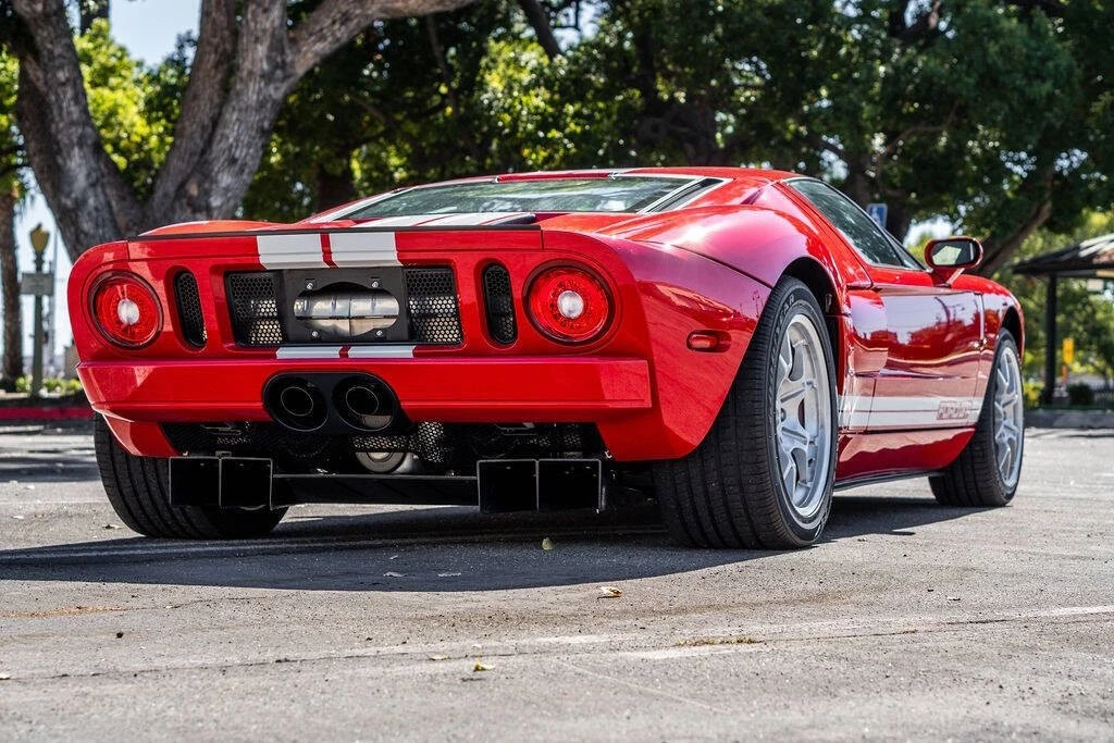 2005 Ford GT 1st Gen - Image 16 of 21