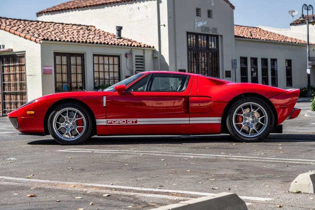 2005 Ford GT 1st Gen - Image 9 of 21