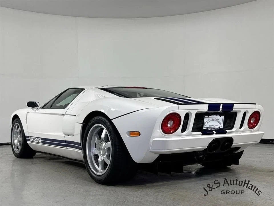2005 Ford GT 1st Gen - Image 5 of 20
