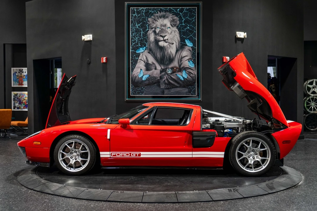 2005 Ford GT 1st Gen - Image 14 of 21
