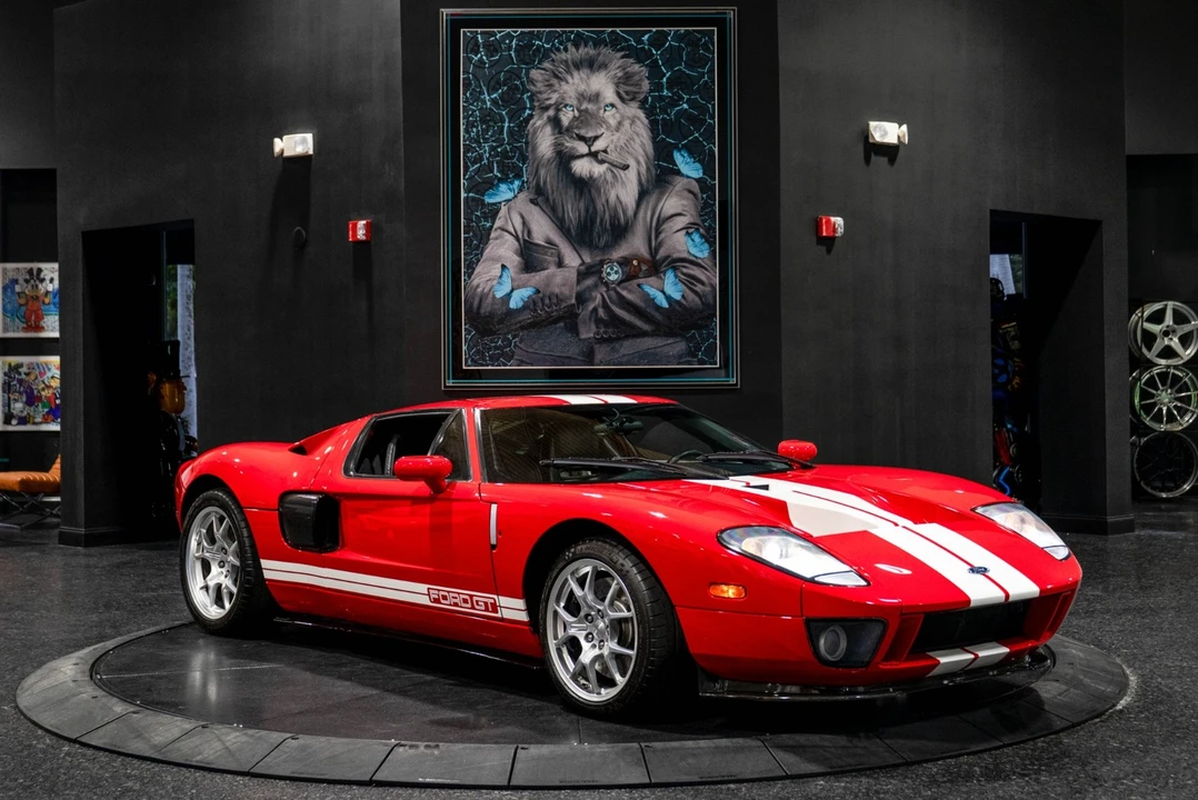 2005 Ford GT 1st Gen - Image 11 of 12