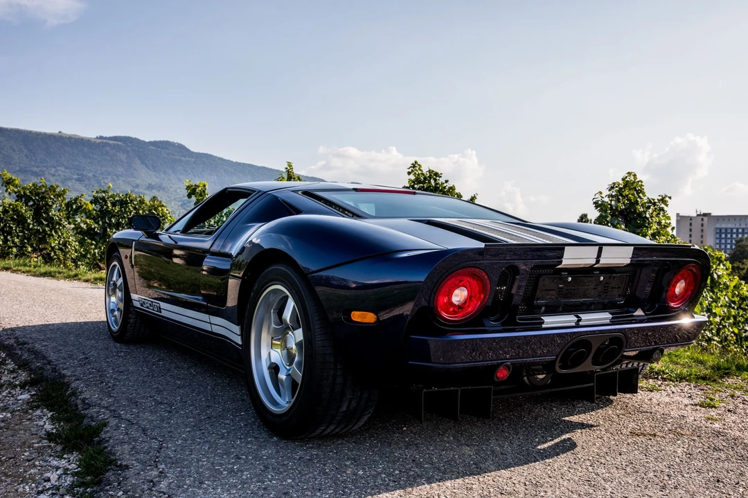 2005 Ford GT 1st Gen - Image 11 of 31