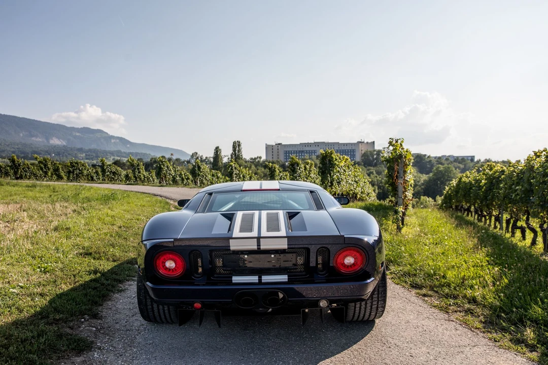 2005 Ford GT 1st Gen - Image 13 of 31