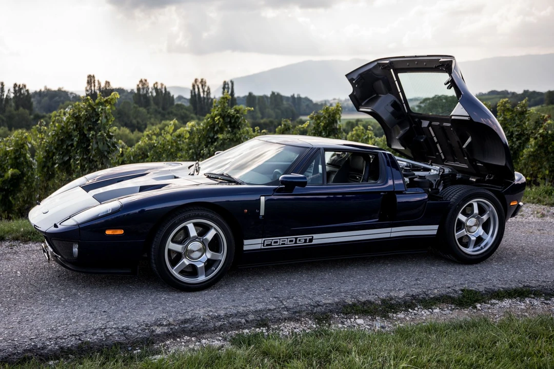 2005 Ford GT 1st Gen - Image 14 of 31