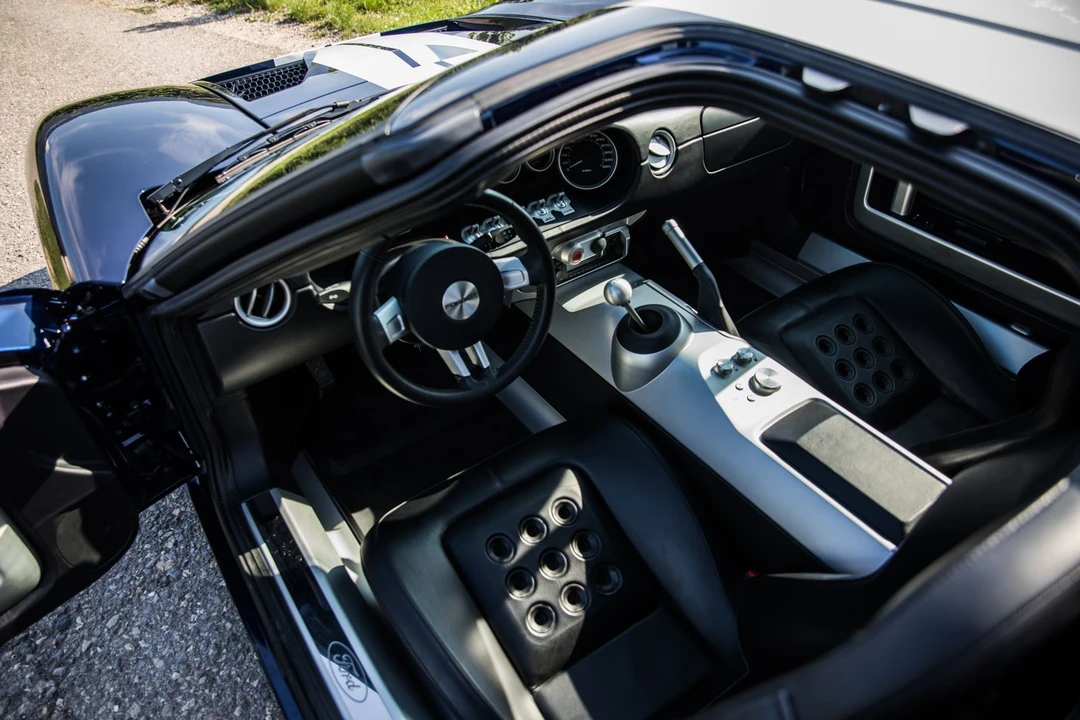 2005 Ford GT 1st Gen - Image 21 of 31