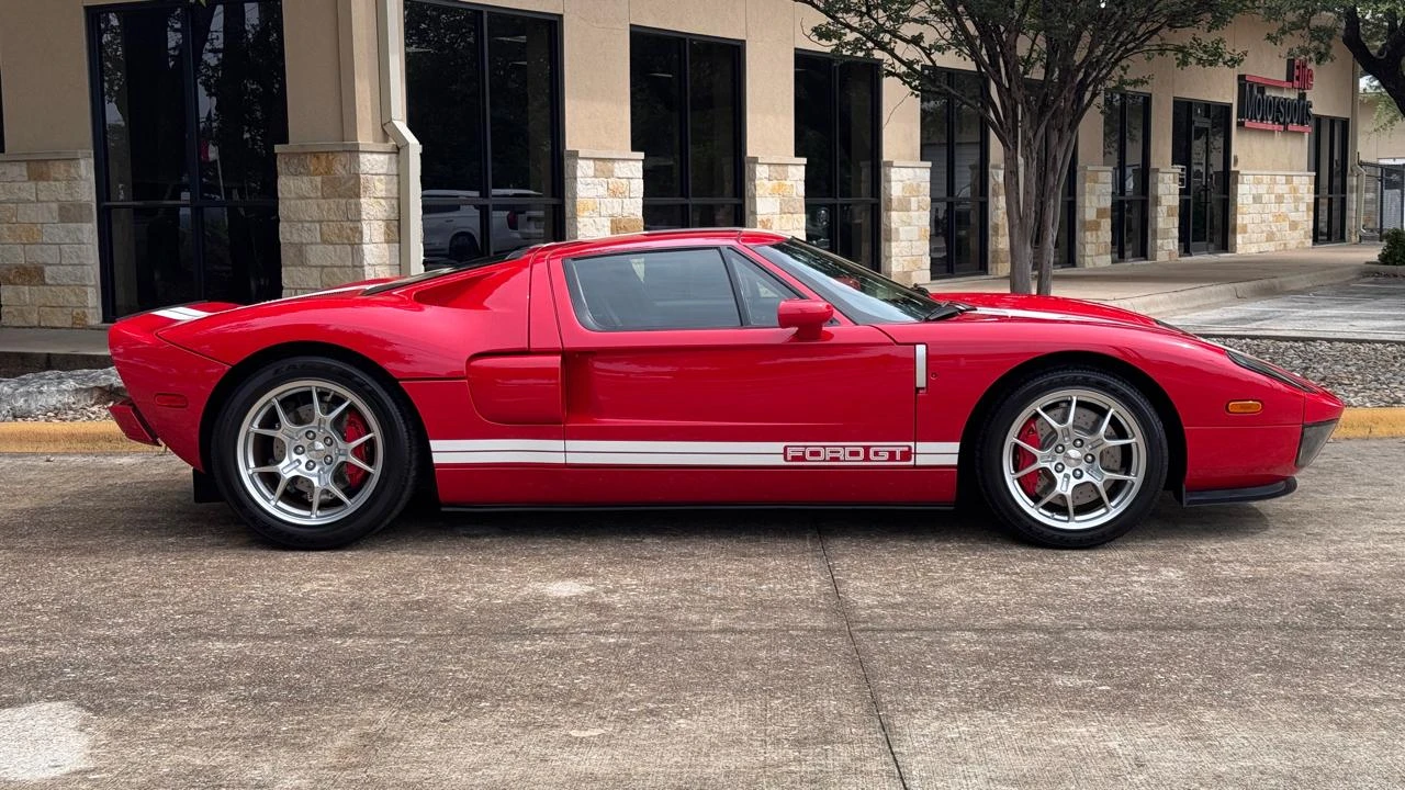 2005 Ford GT 1st Gen - Image 14 of 31