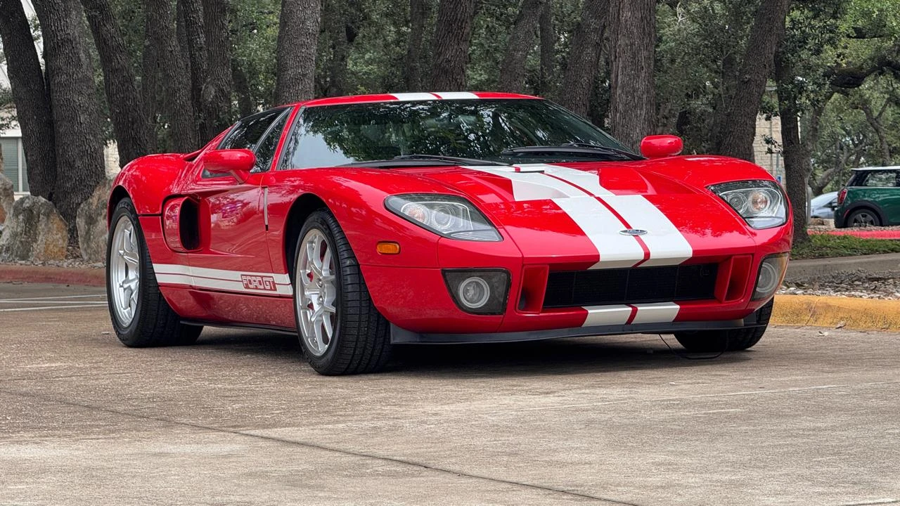 2005 Ford GT 1st Gen - Image 15 of 31
