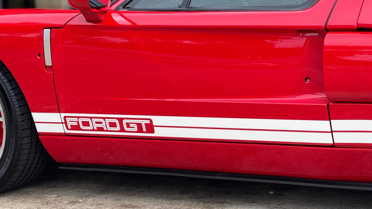 2005 Ford GT 1st Gen - Image 29 of 31