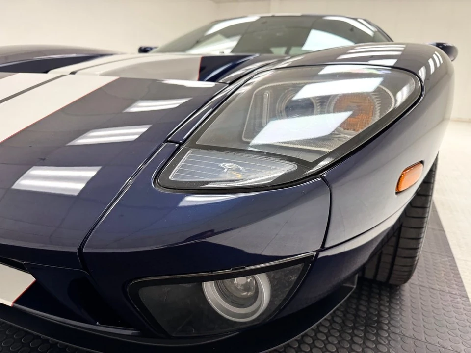 2005 Ford GT 1st Gen - Image 12 of 31