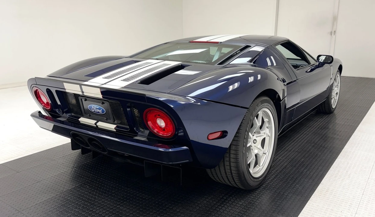 2005 Ford GT 1st Gen - Image 6 of 31