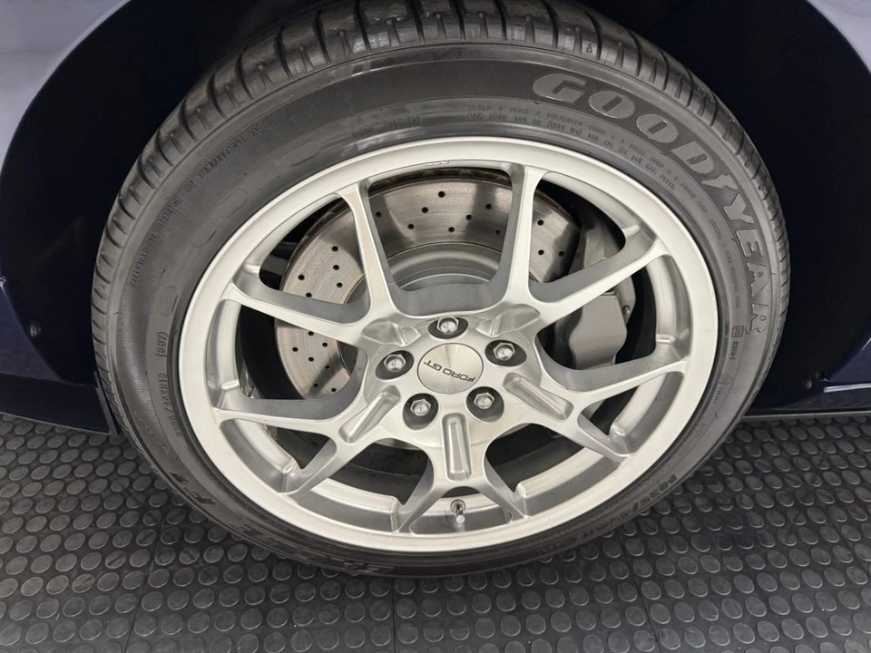 2005 Ford GT 1st Gen - Image 13 of 31