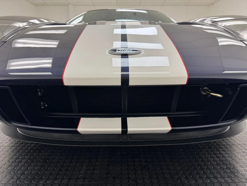2005 Ford GT 1st Gen - Image 11 of 31