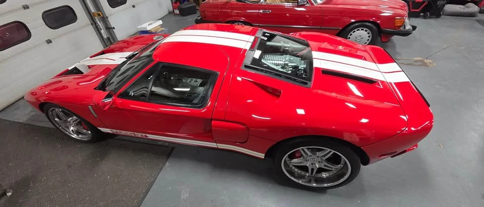 2005 Ford GT 1st Gen - Image 2 of 20