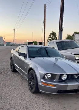 2005 Ford GT Coupe 2D