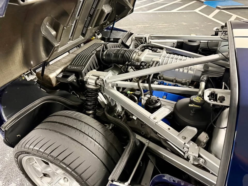 2005 Ford GT 1st Gen - Image 10 of 18