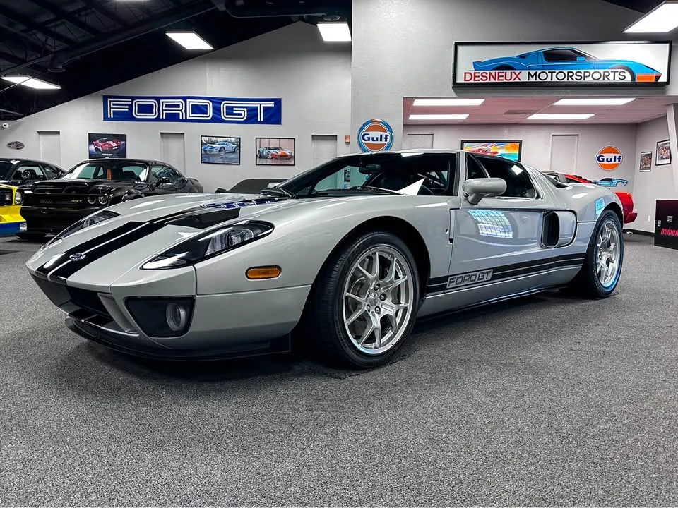 2005 Ford GT 1st Gen - Image 2 of 20