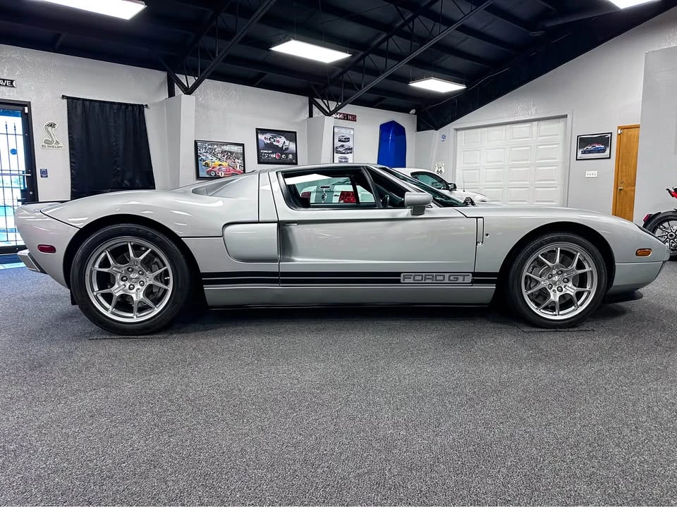 2005 Ford GT 1st Gen - Image 7 of 20